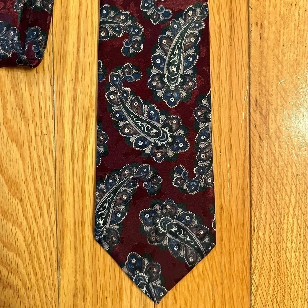 Christian Dior Monsieur Burgundy & Blue Paisley Men’s Neck Tie